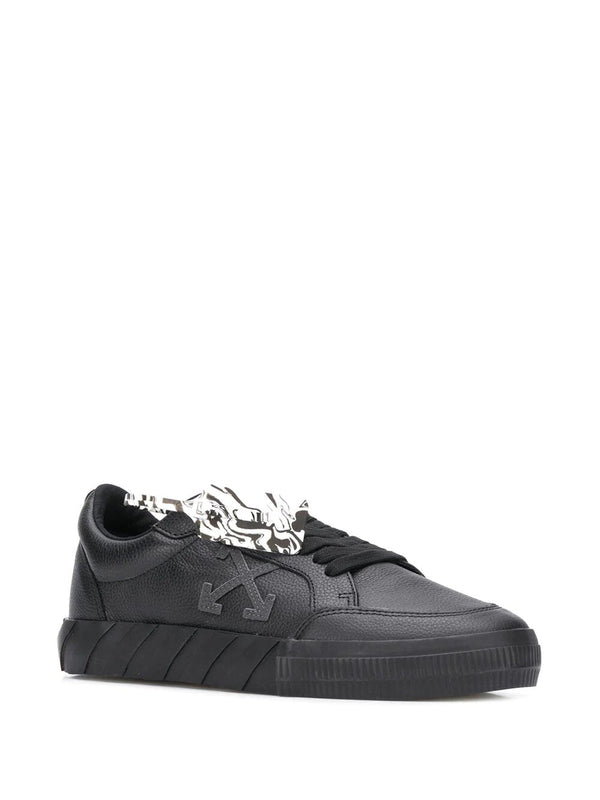 Off-White Low Vulc Black Trainers